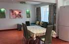 Inchiriez apartament 4 camere - 4