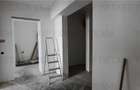 Vanzare apartament 3,camere, etaj 1, piata 1 Mai - 4