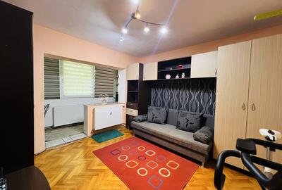 Apartament cu 3 camere decomandat, mobilat în Torontalului - 5