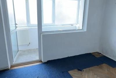 Apartament cu 4 camere în Traian - 10