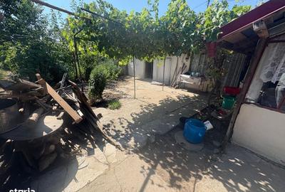 Casă cu 4 camere în Fundeni