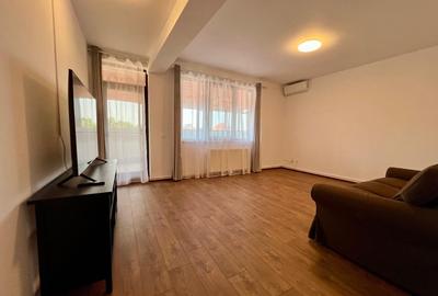 Apartament cu 3 camere decomandat, mobilat în Aviatorilor