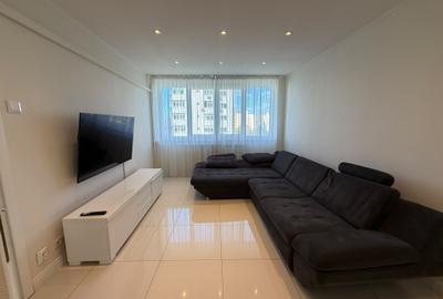 Apartament cu 3 camere semidecomandat în Titan