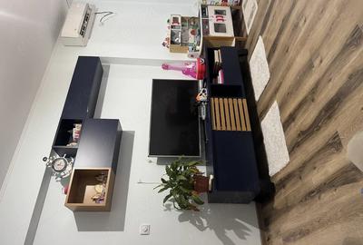 Apartament cu 3 camere decomandat în Iosia