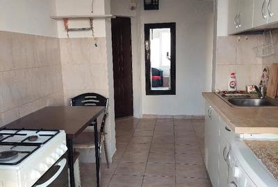 Apartament cu 2 camere decomandat în Titan - 1