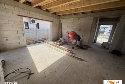 Casă cu 4 camere cu Teren 428 Mp în Central - 3