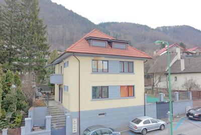 Apartament cu 2 camere decomandat în Centrul Istoric - 1