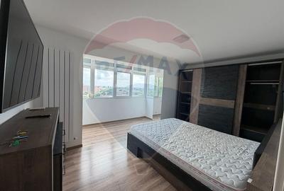 Apartament cu 3 camere decomandat în Central - 3