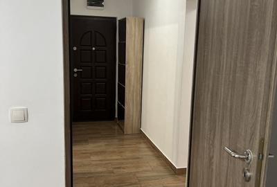 Apartament cu 2 camere decomandat în Exterior Vest