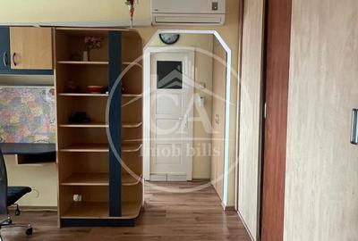 Apartament cu 3 camere decomandat în Salca