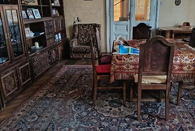 Casă cu 5 camere cu Teren 553 Mp în Bălcescu - 13