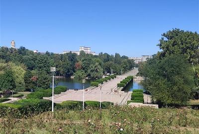 Casă cu 10 camere cu Teren 200 Mp în Parcul Carol