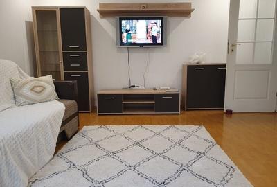 Apartament decomandat în Drumul Sării
