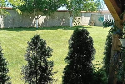 Casă cu 6 camere în Șimian - 5