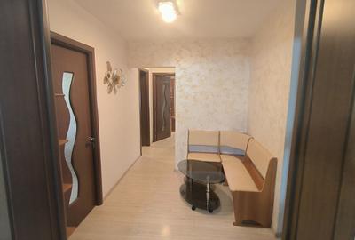 Apartament cu 3 camere decomandat în Valea Moșneagului - 3