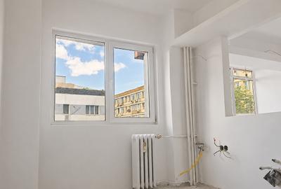 Apartament cu 3 camere decomandat în Giurgiului - 8