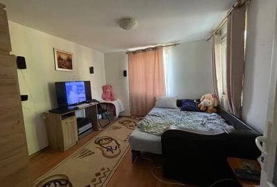 Casă cu 3 camere în Cocorăștii Mislii