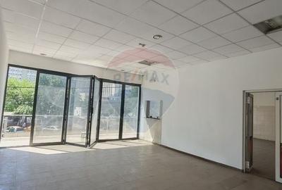 Spațiu comercial, de 130 mp, în 1 Mai - 5