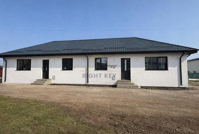 Duplex cu 3 camere cu Teren 250 Mp în Clinceni - 1