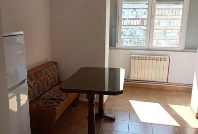 Apartament cu 2 camere semidecomandat în Central - 1