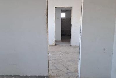 Apartament cu 2 camere semidecomandat în Micro 16 - 8