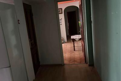 Apartament cu 3 camere în Central - 3