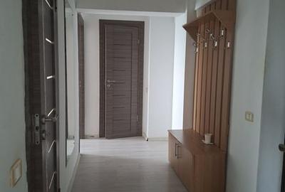 Apartament cu 2 camere decomandat în Militari