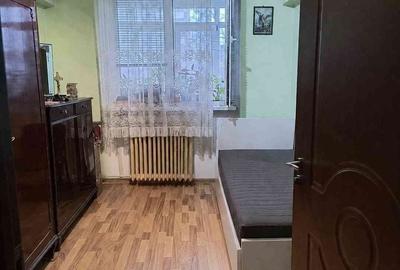 Apartament cu 3 camere decomandat, mobilat în Drumul Taberei