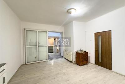 Casă individuală cu 5 camere cu Canalizare în Domenii - 10