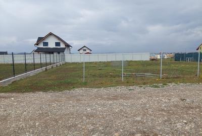 Teren Construcții intravilan de 470 mp, în Periferie - 2