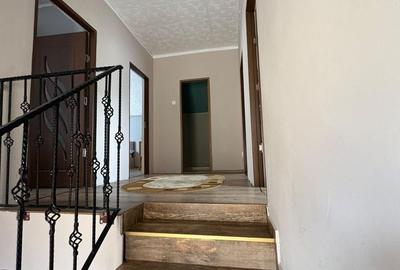 Casă cu 4 camere în Bejan - 3