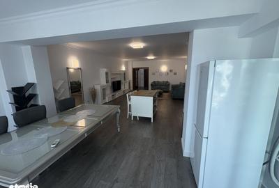 Apartament cu 3 camere decomandat în Grozăvești