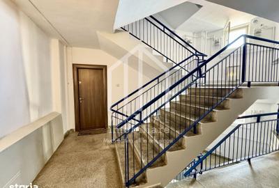 Apartament cu 3 camere decomandat în Terezian