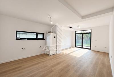 Apartament cu 2 camere decomandat în Bucovina
