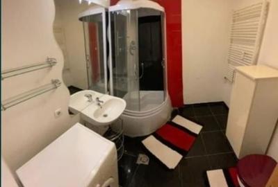 Apartament cu 2 camere decomandat în UTA