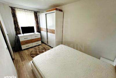 Apartament cu 3 camere semidecomandat în Craiovița Nouă - 6