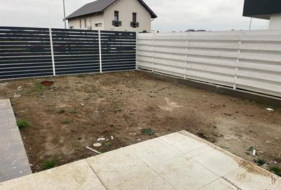 Casă cu 4 camere cu Canalizare în Central - 21