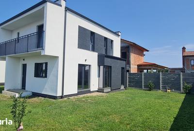 Casă cu 5 camere cu Teren 350 Mp în Dumbrăvița - 10