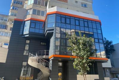 Spațiu comercial, de 876 mp, în Tomis Nord