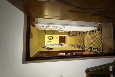 Apartament cu 2 camere decomandat în Micro 6