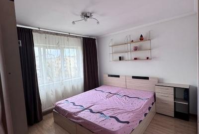 Apartament cu 3 camere decomandat, mobilat în Rovine - 14