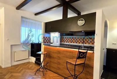 Apartament cu 4 camere decomandat în Ultracentral