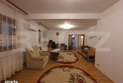 Casă cu 5 camere cu Teren 2022.35 Mp în Răzvad - 18