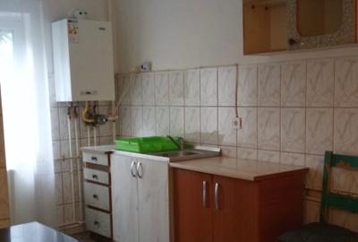 Apartament cu 3 camere semidecomandat în Grigorescu - 9