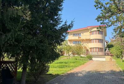 Casă cu 7 camere cu Teren 1000 Mp în Miroslava - 8