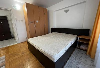 Garsonieră decomandată în Cug - 1