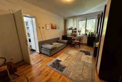 Apartament cu 2 camere semidecomandat în Tătărași