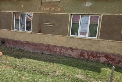 Casă cu 2 camere cu Teren 844 Mp în Uliuc