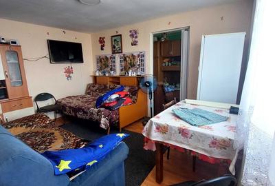 Apartament cu 2 camere nedecomandat în Central