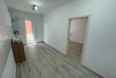 Spațiu comercial, de 45 mp, în Central